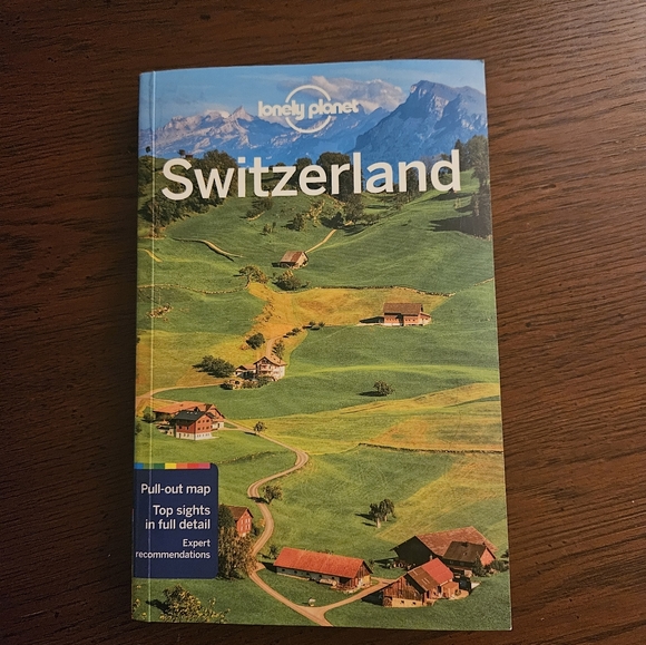 Various travel books - Picture 9 of 10